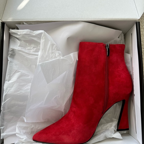 Brand new Nine West Torrie suede bootie. Size 12M color red. 3 inch heel. - Picture 4 of 8